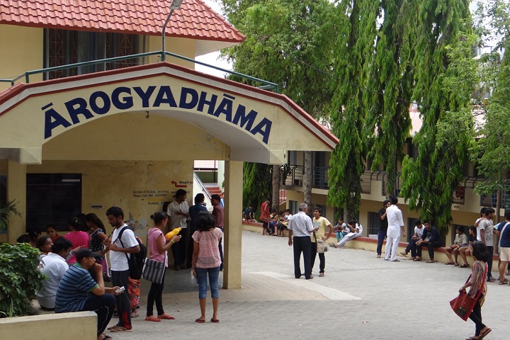 https://cache.careers360.mobi/media/colleges/social-media/media-gallery/779/2019/7/10/Campus of Swami Vivekananda Yoga Anusandhana Samsthana Bangalore_Campus-View.jpg